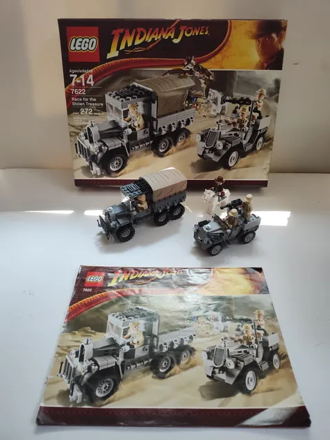 LEGO 7622 Indiana Jones Race for the Stolen Treasure 100% Complete Box