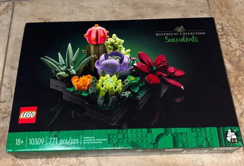 LEGO Botanicals: Succulents (10309)