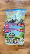 LEGO Friends Heartlake High (41005) Complete