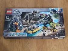 LEGO JURASSIC WORLD 75938 THE BATTLE OF T. REX AGAINST THE DINO-MECH new