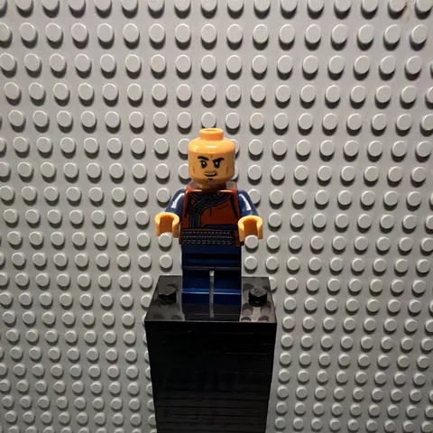LEGO Marvel Wong sh826- Great Condition