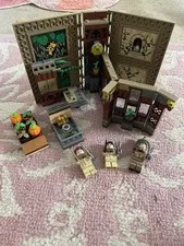 LEGO Harry Potter Hogwarts Moment Herbology Class 76384 233pc 3 Minifigs