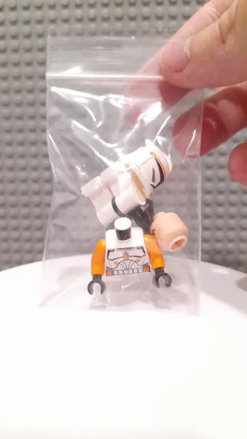 Lego Star Wars Phase 1 Commander Cody #sw0341. NEVER ASSEMBLED!