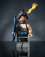 LEGO Overwatch 75971 Minifigure - Hanzo (ow003) with Blue Arrow Bow