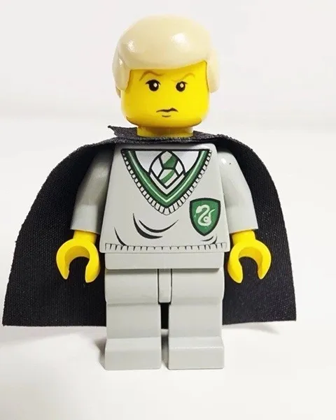 Lego Draco Malfoy Minifigure Slytherin Torso Black Cape w/ Stars 4709 4733 hp040
