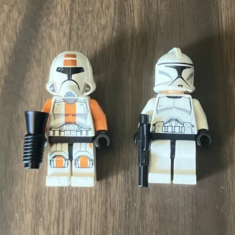 LEGO Star Wars Clone Trooper Minifigures Lot of 2 w/ Blasters