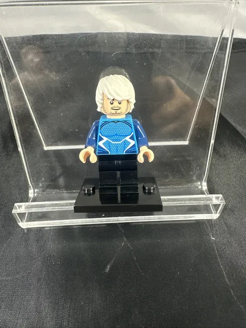 Lego Marvel Super Heroes Minifigure SH0180 Quicksilver RARE