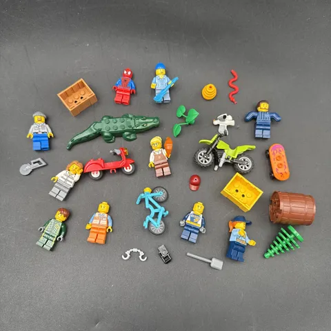 LEGO Mini Figure Figs Minifigs Figures Assorted Figures and Accessories Lot