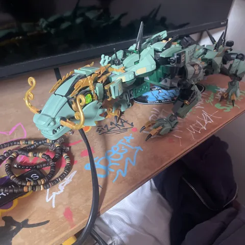 LEGO The LEGO Ninjago Movie: Green Ninja Mech Dragon (70612)