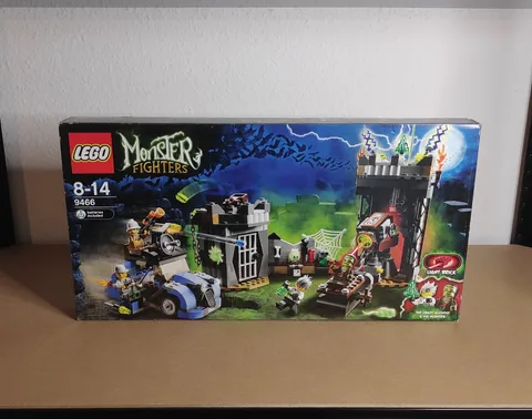 LEGO Monster Fighters 9466: Mad Scientist's Lab NEW & Sealed