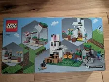 LEGO Minecraft: The Rabbit Ranch (21181)
