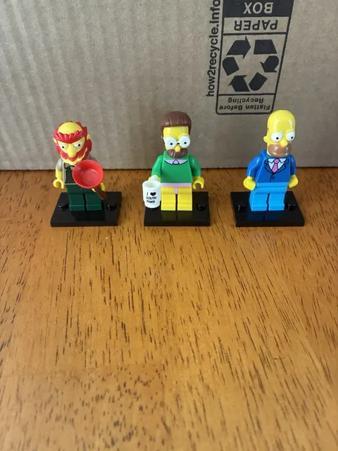 Lot Of 3-Lego Mini figures -The Simpsons