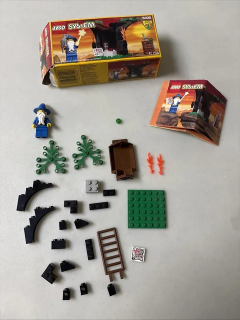 LEGO Castle Dragon Knights #6020 Vintage 1993 Magic Shop Incomplete Set W Box