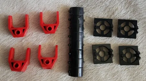Lot 8 Lego Magnets 73092 & 8 Holders 2607 & 2609a Red Black