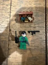 LEGO Batman 2006 The Riddler BAT023 Arkham Asylum 7785 Minifigure + Accessories