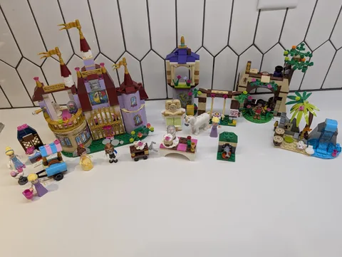 LEGO Disney Princess mixed lot. Lego sets 41067, 41149, 41065, 30551, and 30116