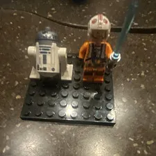 LEGO Star Wars Minifigures Lot: R2-D2 & Rebel/X-Wing Pilot w/ Display Base