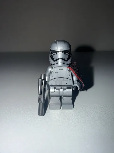 Lego Star Wars Minifigure Captain Phasma sw0684 First Order Transport 