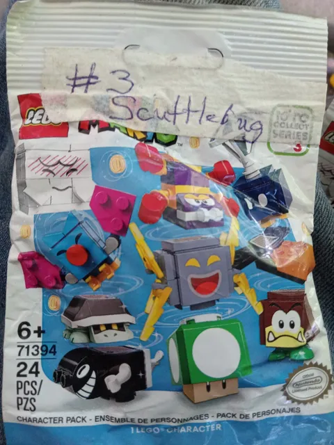 Lego Super Mario Character Series 3  Scuttlebug #71394