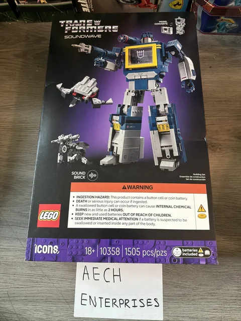 LEGO Icons: Transformers Soundwave Set 10358 1505 PCS New In Box Sealed