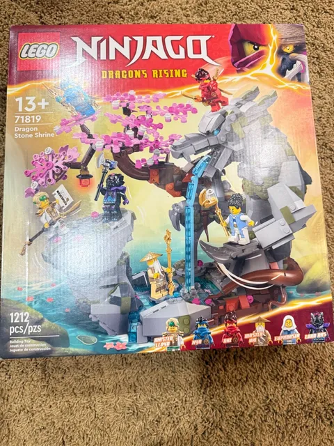 Lego Ninjago Dragon Rising Dragon Stone Shrine (71819)