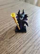 LEGO DISNEY Series 1 Collectible Minifigures 71012 - MALEFICENT