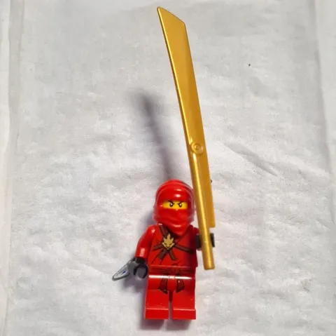 LEGO Kai Ninjago Red Ninja Minifigure with Gold Sword & Katana Limited Ed