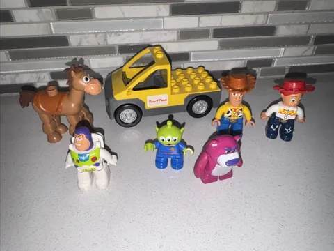 Lego Duplo Disney Toy Story Buzz Lightyear Woody And Other Figures
