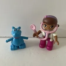 Lego Duplo - Doc McStuffins Figures Girl Vet and Blue Dragon