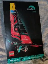 NEW LEGO Technic Emirates Team New Zealand AC75 Yacht 42174 Building Toy Set