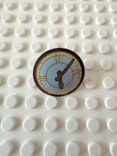 LEGO Minifigure, Shield Circular / Round Convex Face with Clock 75902pb11