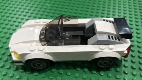 Lego Audi R8 Stark Spyder car ONLY  For Set 76216 Iron Man Armory build racecar