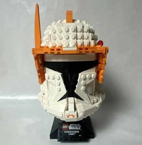 LEGO Star Wars Commander Cody Helmet 75350 766pcs Display Stand 18+