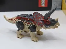 NEW Jurassic World Triceratops Custom Lego Dinosaur Figure