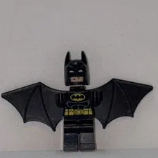 LEGO Batman Movie Minifigure Batman w/ Bat Wings Cape 71017 coltlbm01