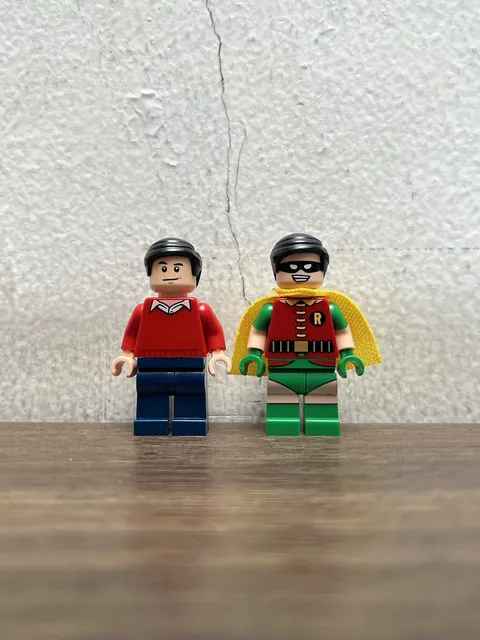LEGO DC Robin & Dick Grayson Minifigure Batman Classic TV Series sh0234 sh0236