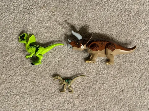 LEGO Dinosaur Figure Lot Triceratops Dilophosaurus Coelophysis READ DESC