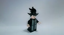 Madam Irma Pince - Harry Potter Minifigure - hp355