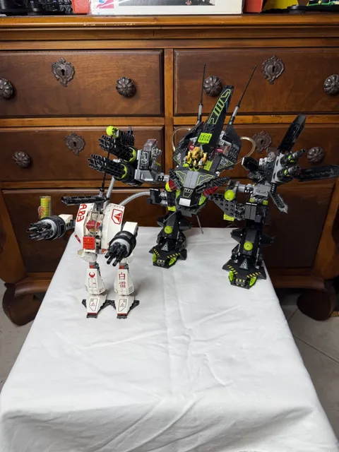 LEGO Exo-Force 7713 Bridge Walker vs. White Lightning - ALL BRICKS/STICKS - RARE