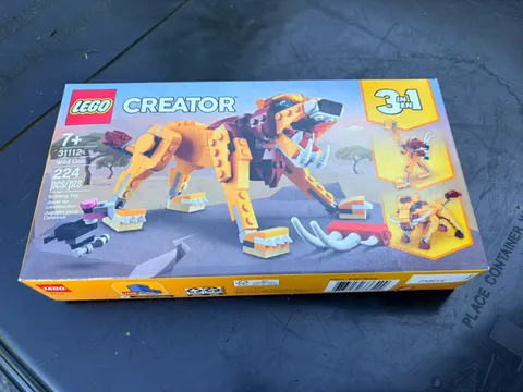 Sealed LEGO Creator 3-in-1 Wild Lion 31112 224 pcs Ages 7+ Boxed Set New
