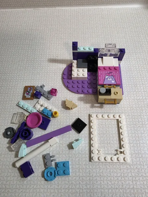 LEGO Friends 41342 Emma's Deluxe Bedroom Parts Lot Incomplete Stickered Pieces