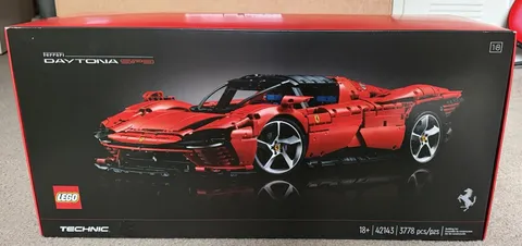 LEGO Technic Ferrari Daytona SP3 42143 1:8 Scale Set 3778pcs 18+ (Sealed & NIB)