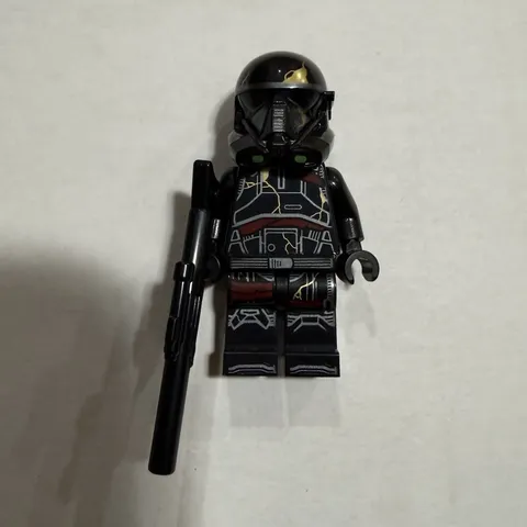 OFFICIAL LEGO Star Wars imperial death Trooper Minifigure w/ Black Blaster
