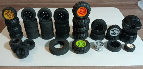 LEGO TECHNIC Wheels Tires Lot. 56145 and other types. Tire Sizes In Description.