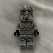 LEGO Star Wars Mimban Stormtrooper Minifigure (Cape is included)