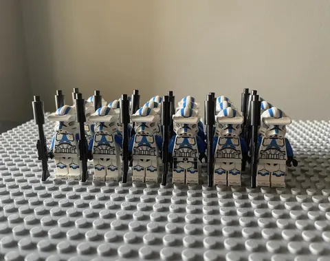LEGO Star Wars Clone Trooper Minifigure Lot of 18 501st Specialist