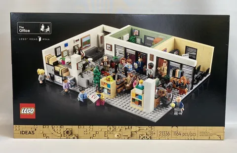 LEGO Ideas The Office Set 21336 Dunder Mifflin Factory Sealed Box New
