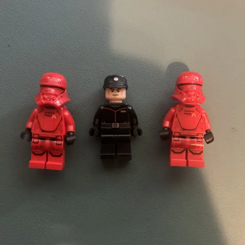 Lego Star Wars Lot Of 3 Sith Troopers And Imperial Fleet Officer