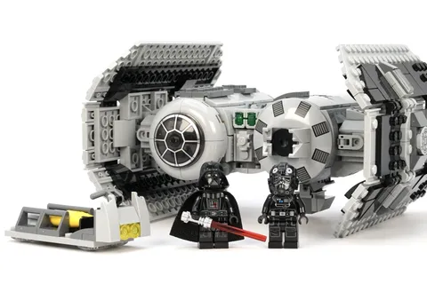 LEGO Star Wars: TIE Bomber 75347 - Used 100% Complete With Minifigures