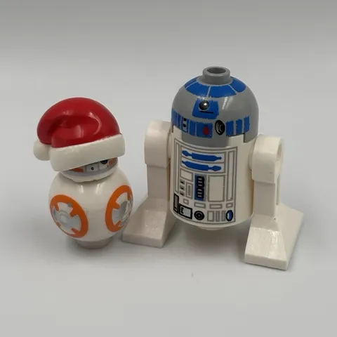 LEGO Star Wars Minifigure Lot - R2-D2 & BB-8 w/ Red Santa Hat